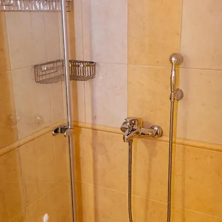 Niki Apartman Gyula Exterior foto